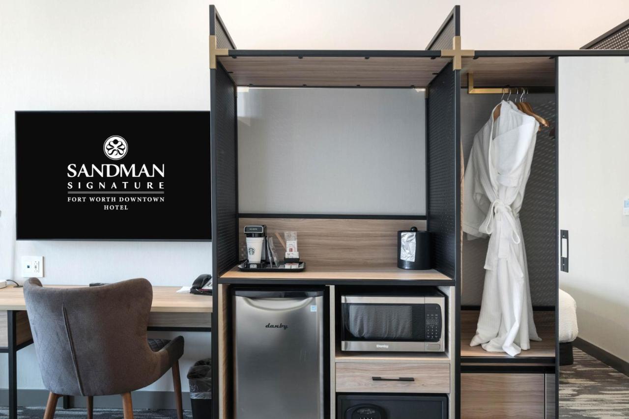 Hotel Sandman Signature Worth Downtown Fort Worth